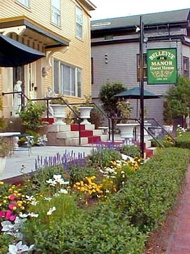 Couette-café On Bellevue (adults Only) Tour de Newport